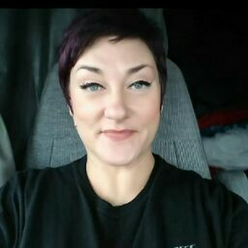 Meet your Posher, Marie